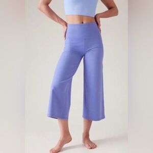 Athleta Adonis Blue Elation Wide Leg Cropped Pants Size Small